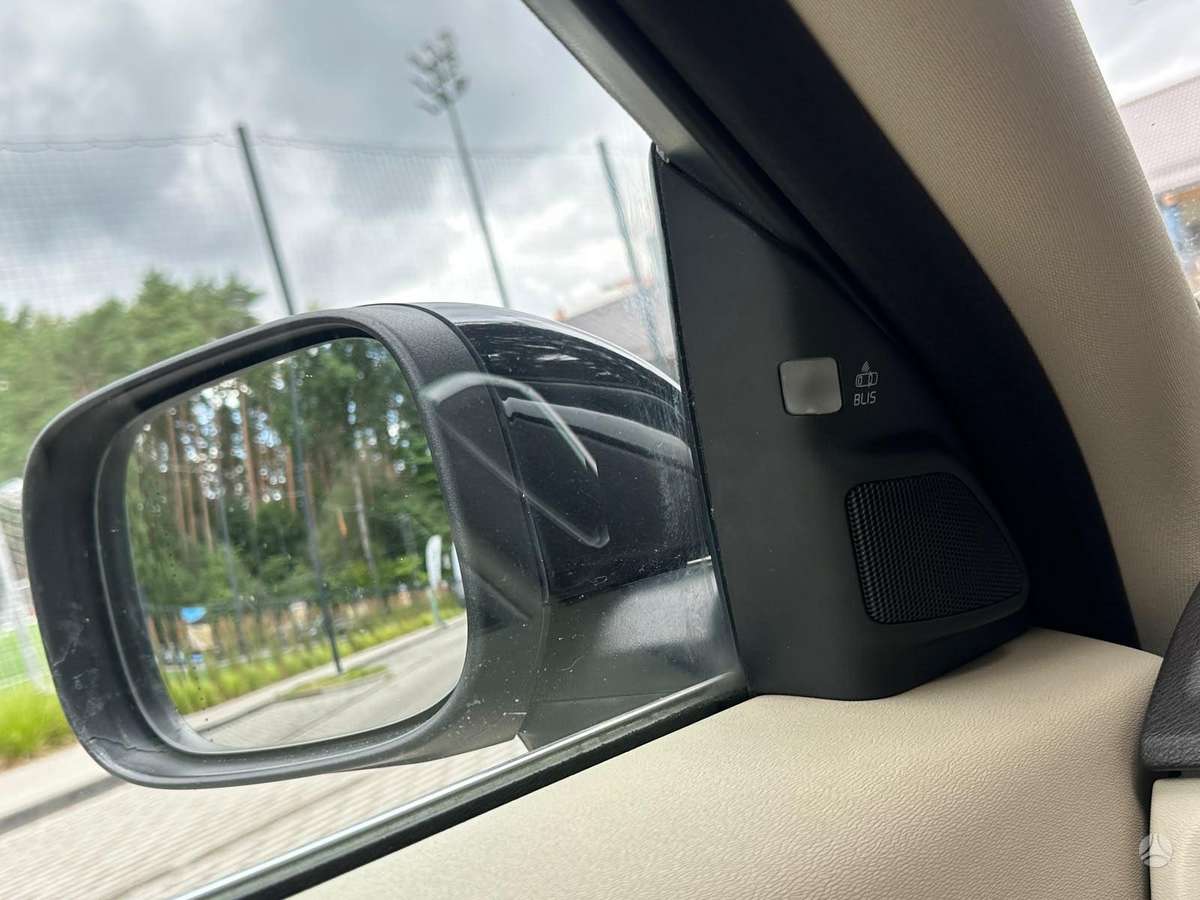 Volvo XC70, 2.0 l., Универсал