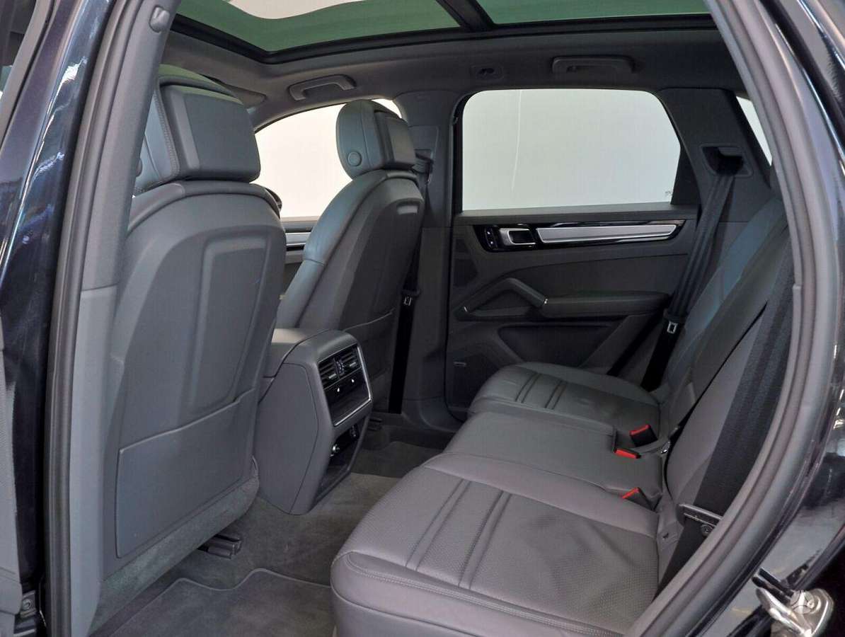 Porsche Cayenne, 2.9 l., universalas