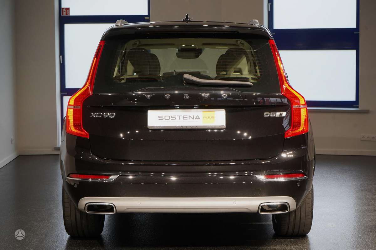 Volvo XC90 - 6