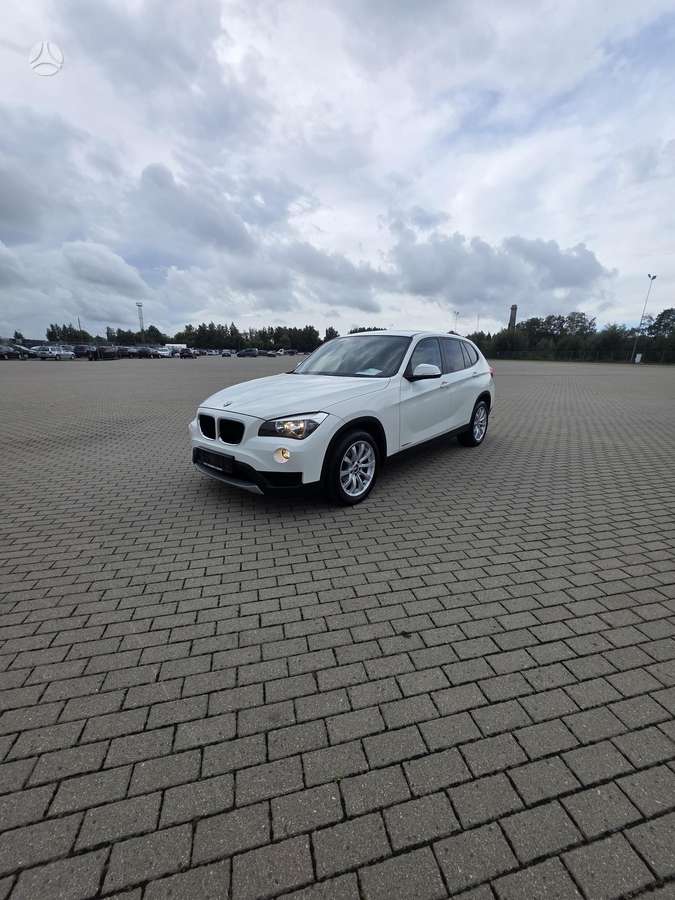 BMW X1 - 1