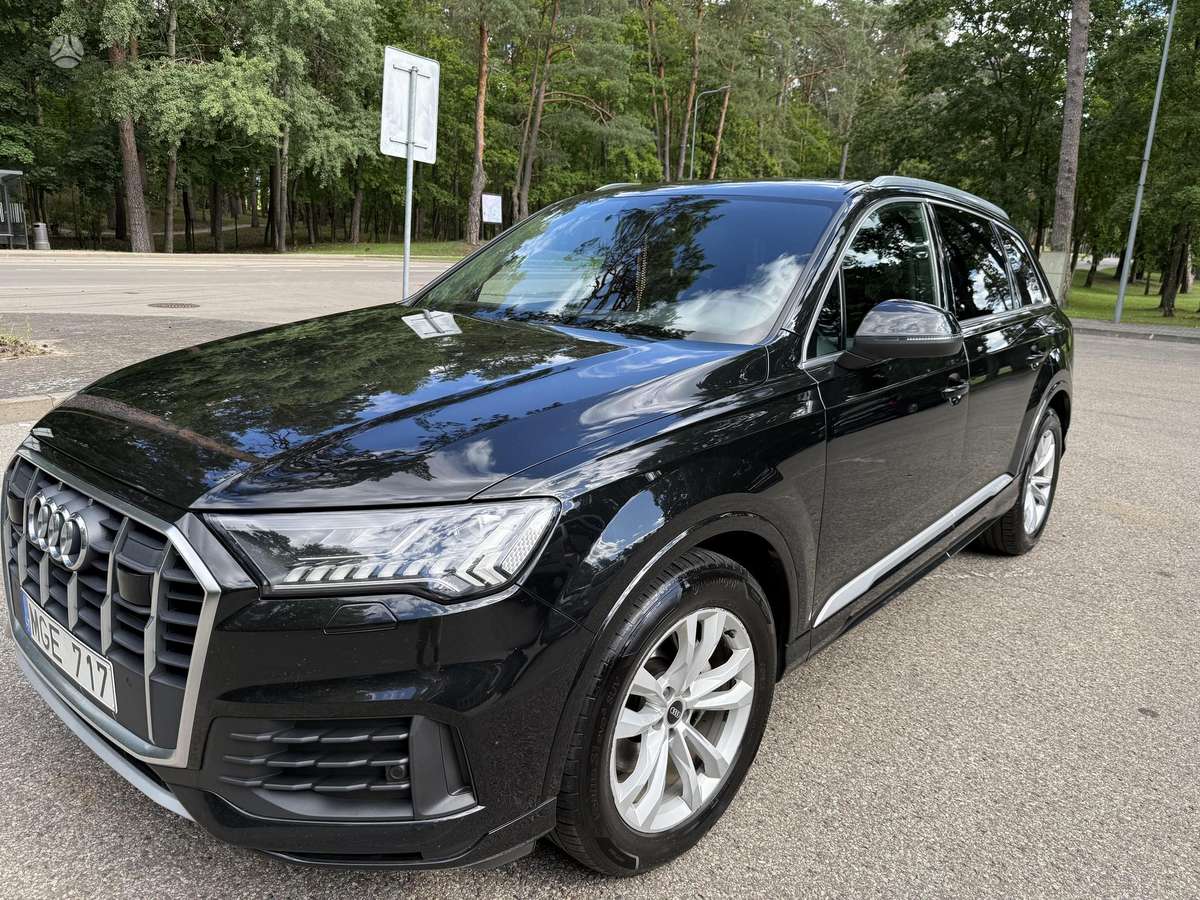 Audi Q7 - 1