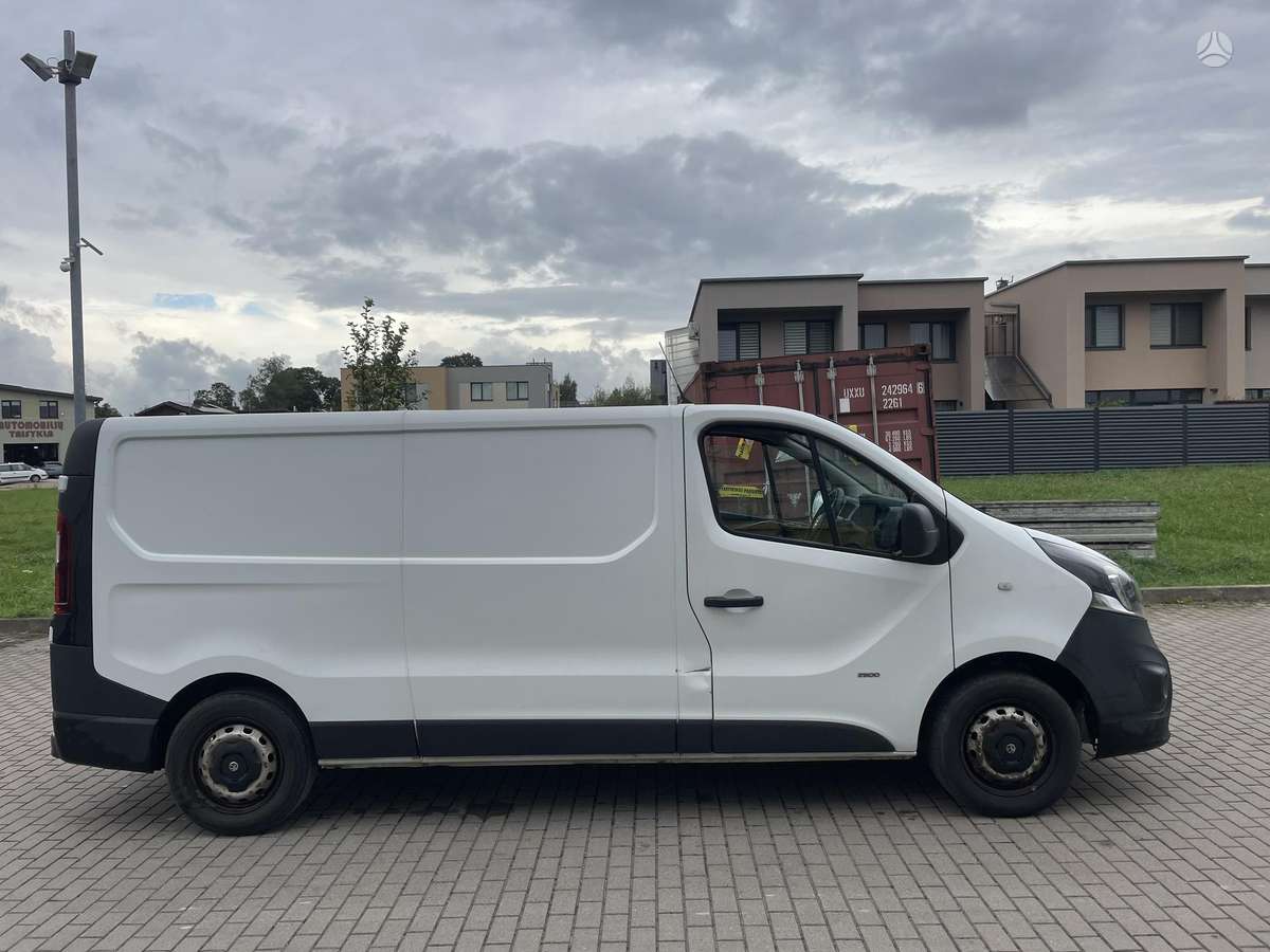 Opel Vivaro - 6