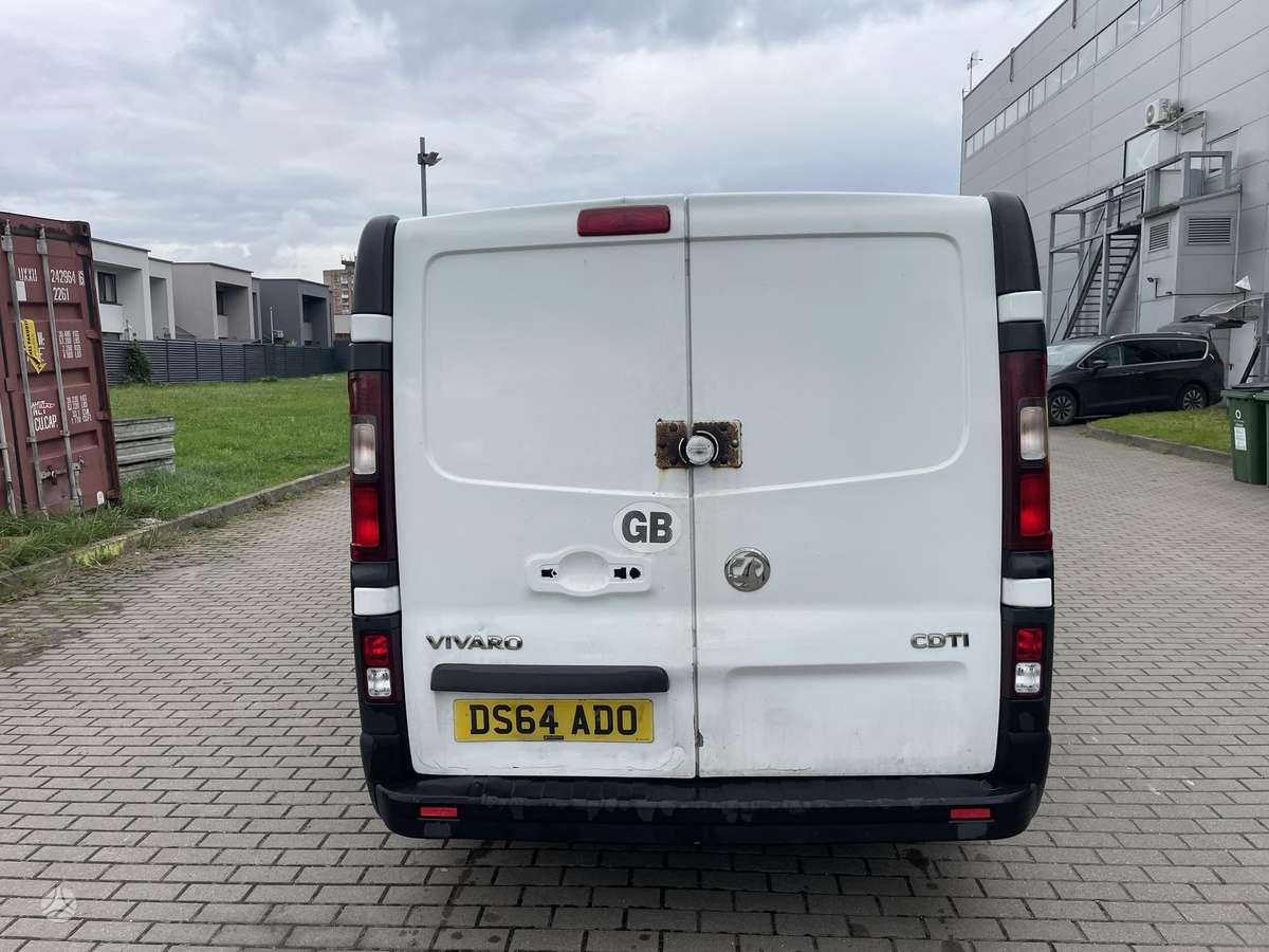 Opel Vivaro - 7