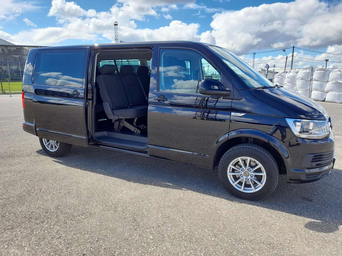 Volkswagen Caravelle - 9