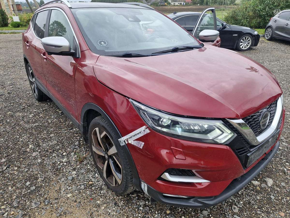 Nissan Qashqai - 1