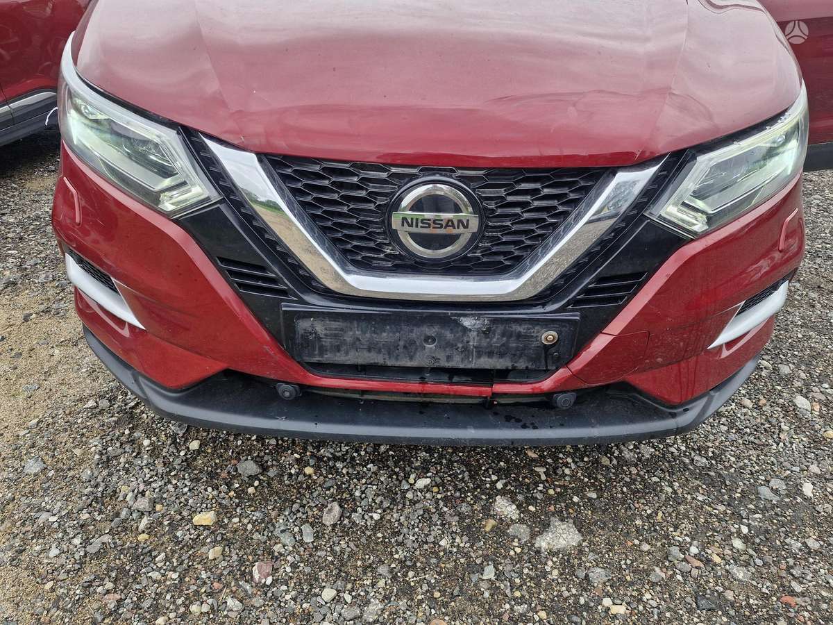 Nissan Qashqai - 2