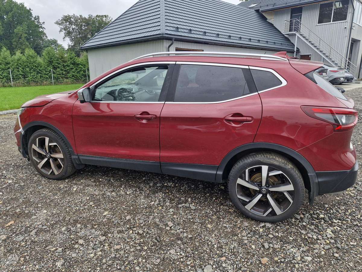 Nissan Qashqai - 10