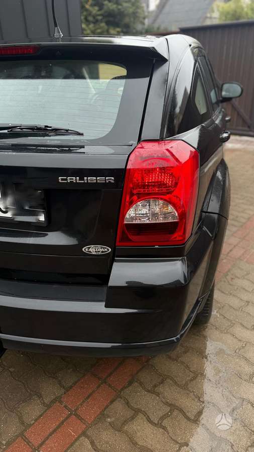 Dodge Caliber - 7