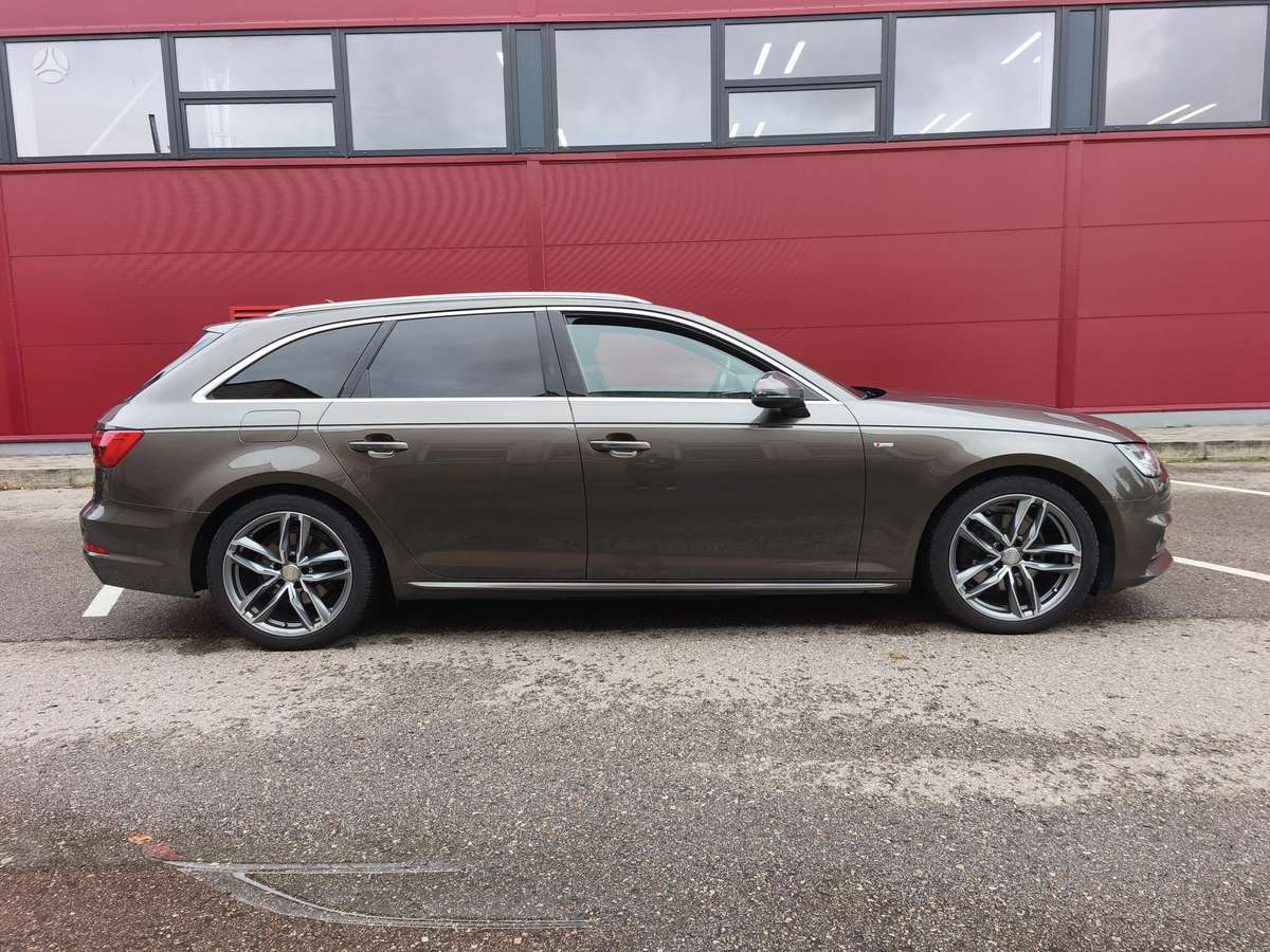 Audi A4 - 6