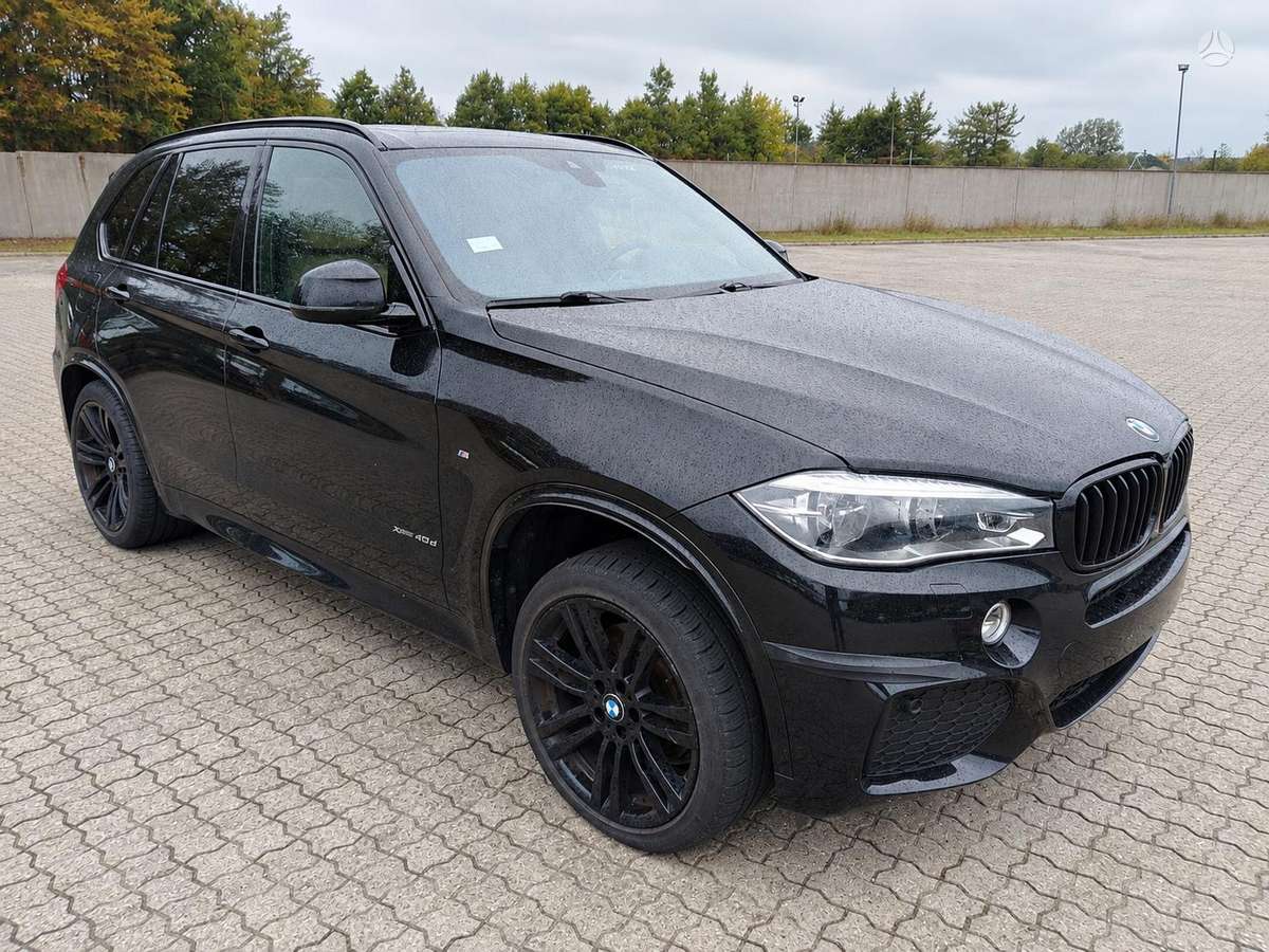 BMW X5 - 1