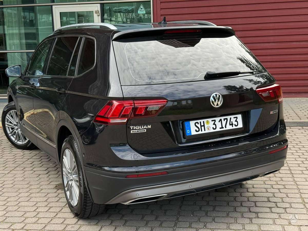 Volkswagen Tiguan Allspace - 10