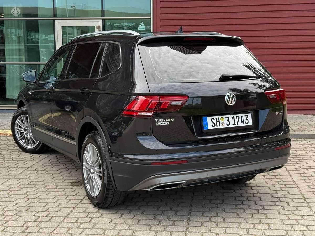 Volkswagen Tiguan Allspace - 12