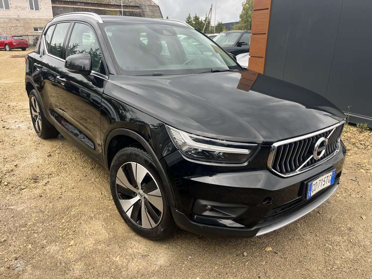 Volvo XC40 - 1