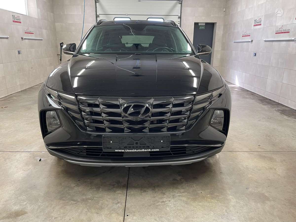 Hyundai Tucson - 2
