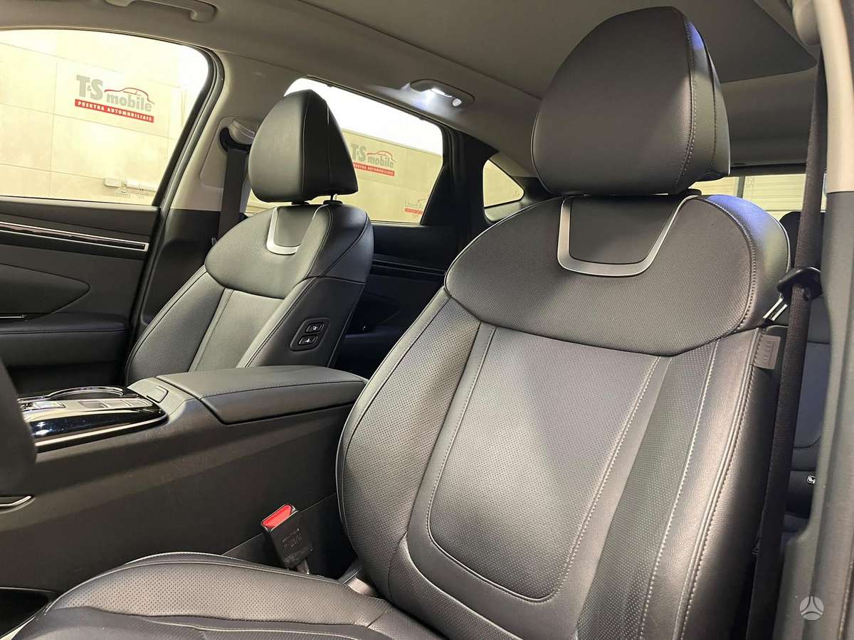 Hyundai Tucson - 8