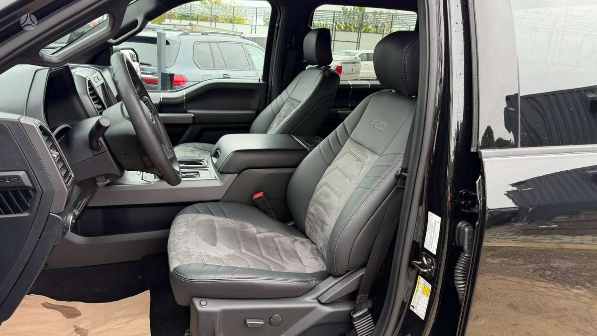 Ford F-150 - 10
