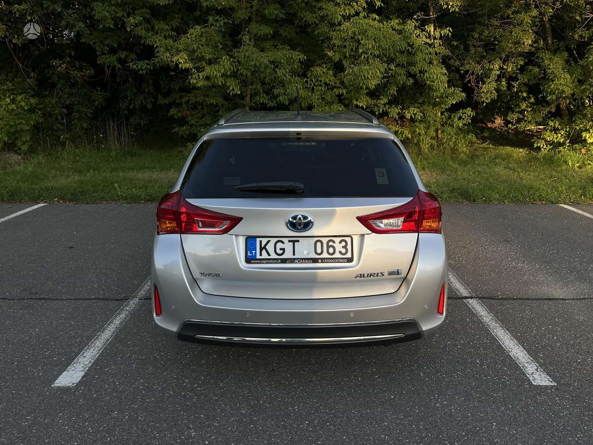 Toyota Auris - 2