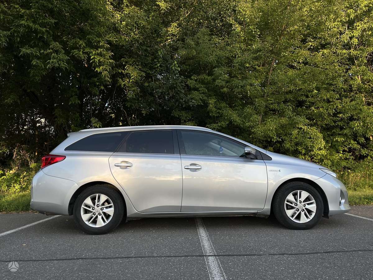 Toyota Auris - 3