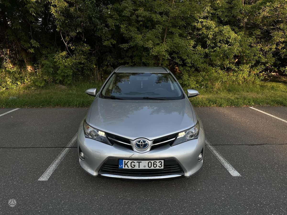 Toyota Auris - 4