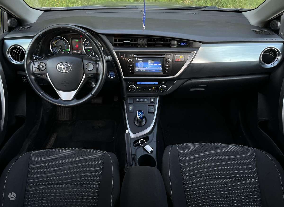 Toyota Auris - 5