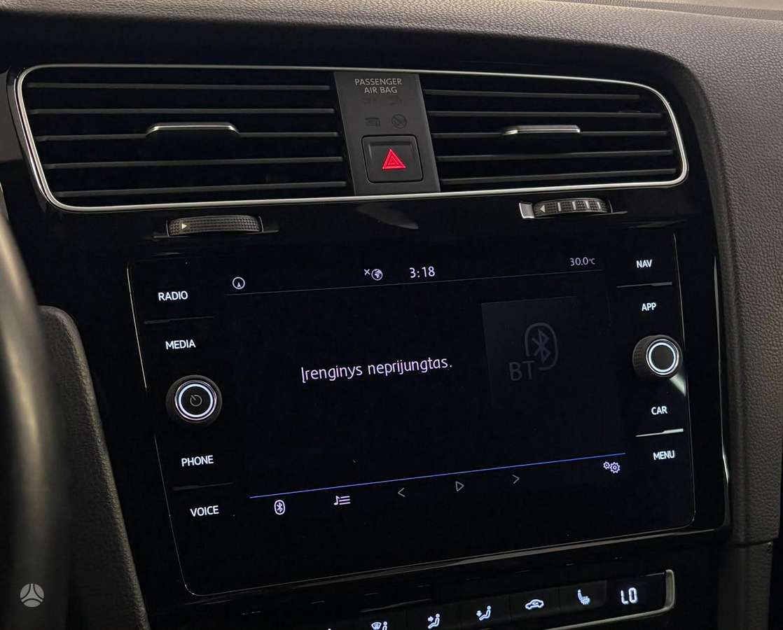 Volkswagen Golf - 5