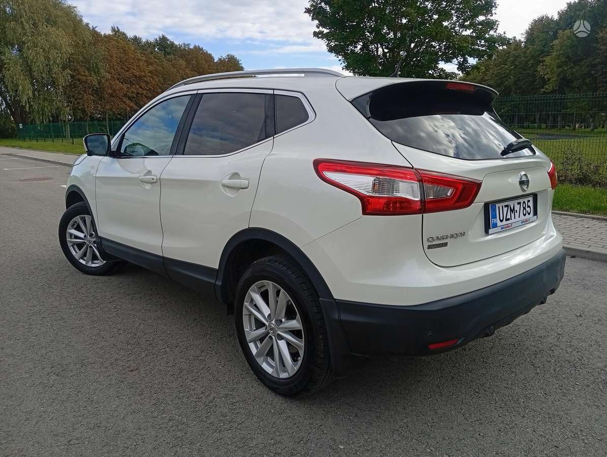 Nissan Qashqai - 4