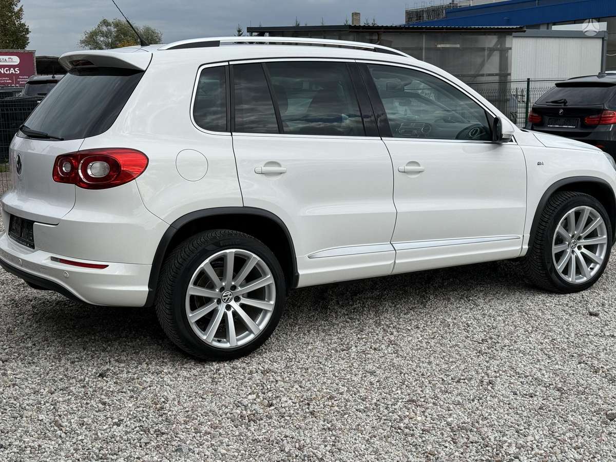 Volkswagen Tiguan - 7