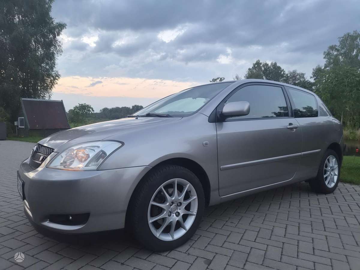 Toyota Corolla, 1.8 l., hatchback