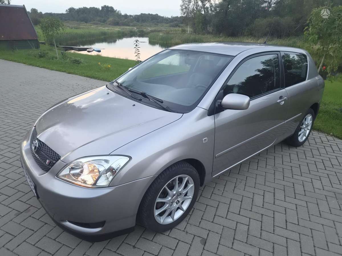 Toyota Corolla, 1.8 l., hatchback