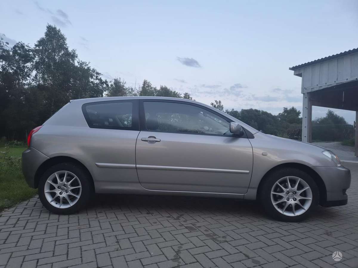 Toyota Corolla, 1.8 l., hatchback