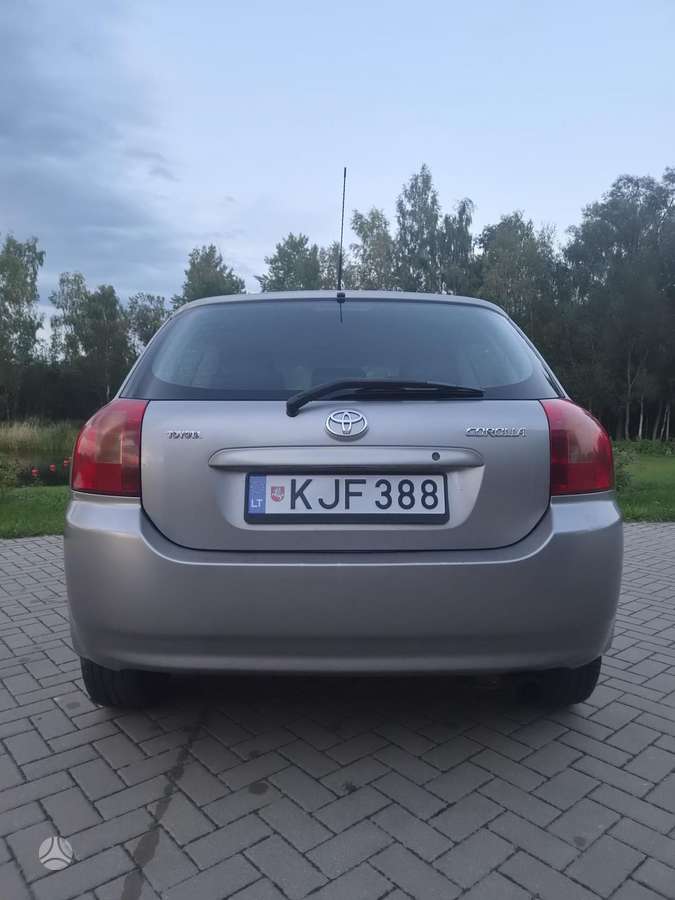 Toyota Corolla, 1.8 l., hatchback