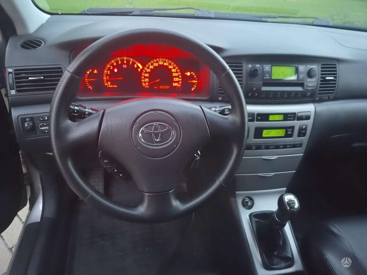 Toyota Corolla, 1.8 l., hatchback