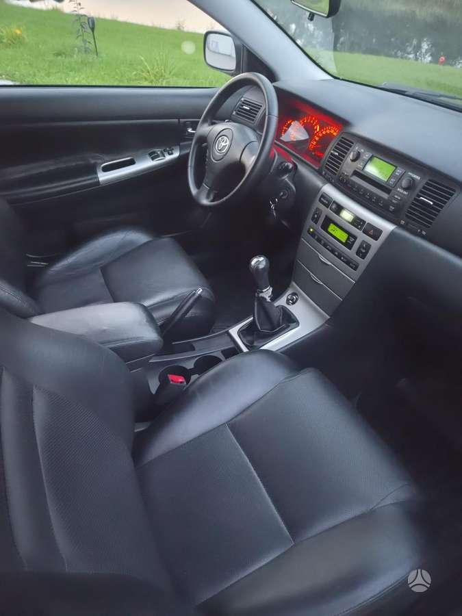 Toyota Corolla, 1.8 l., hatchback
