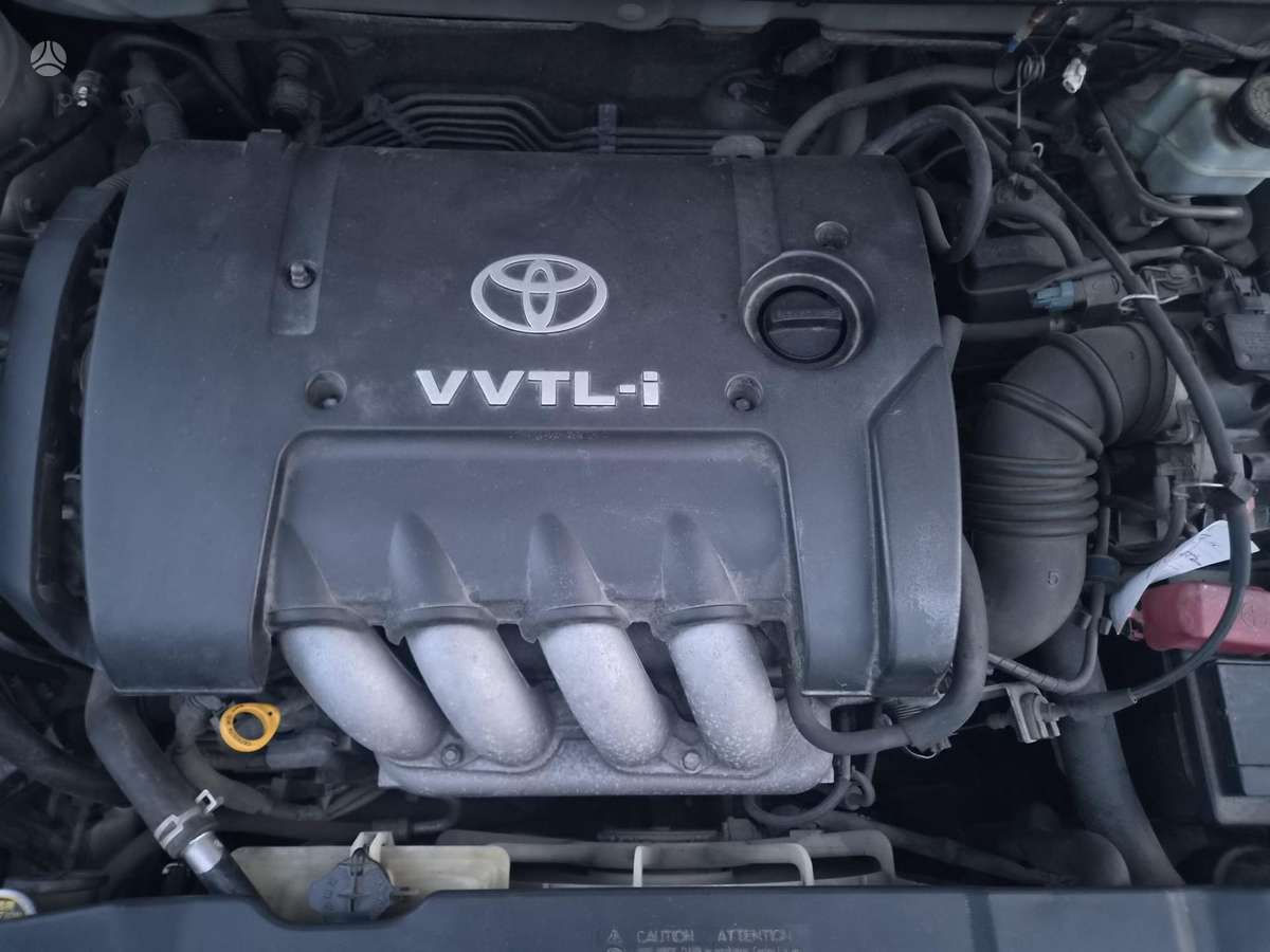 Toyota Corolla, 1.8 l., Хэтчбек