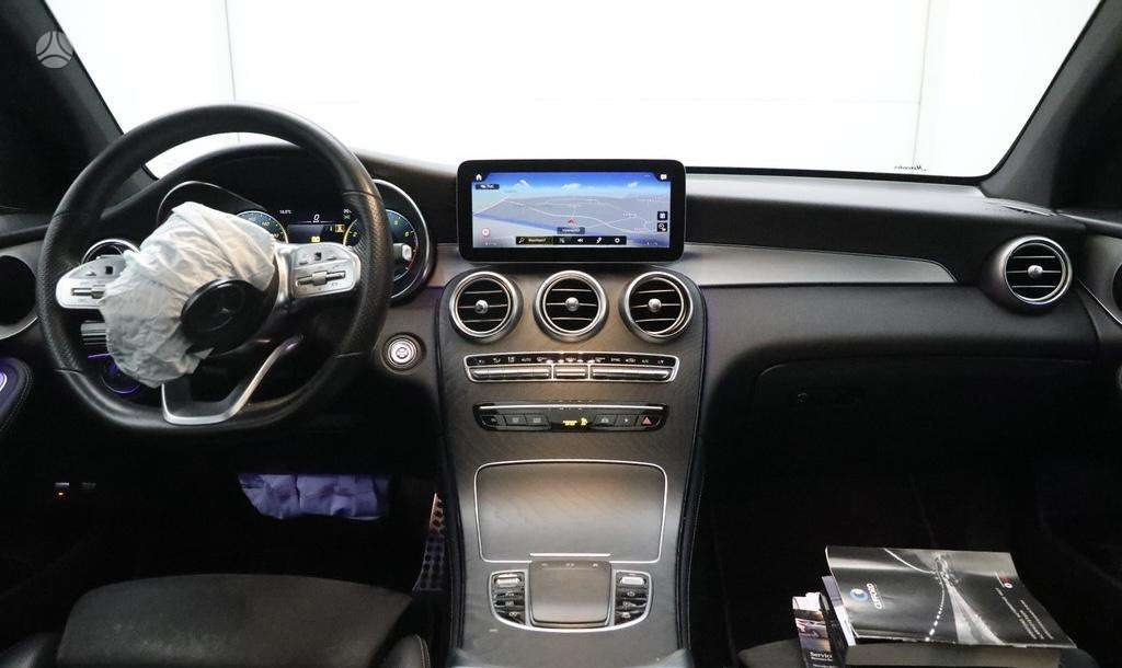 Mercedes-Benz GLC Coupe 300 - 12