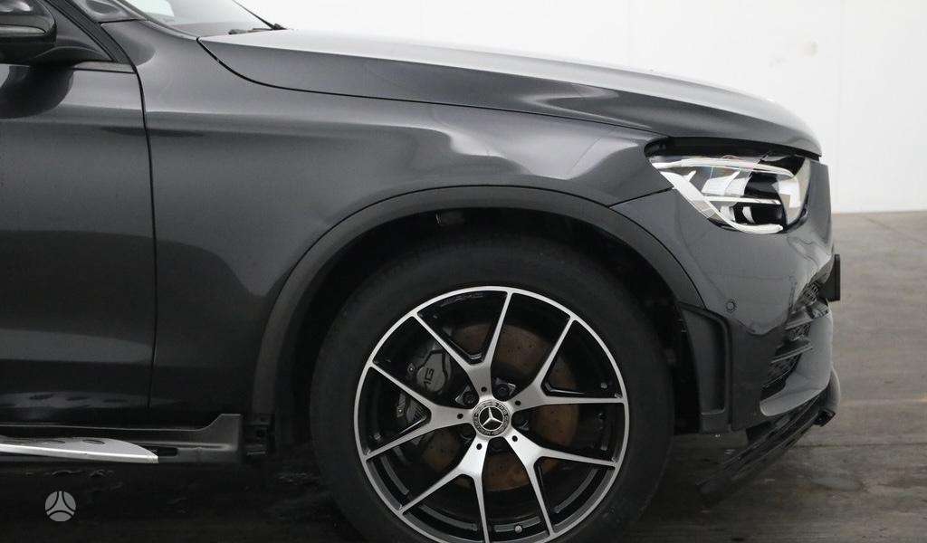 Mercedes-Benz GLC Coupe 300 - 8