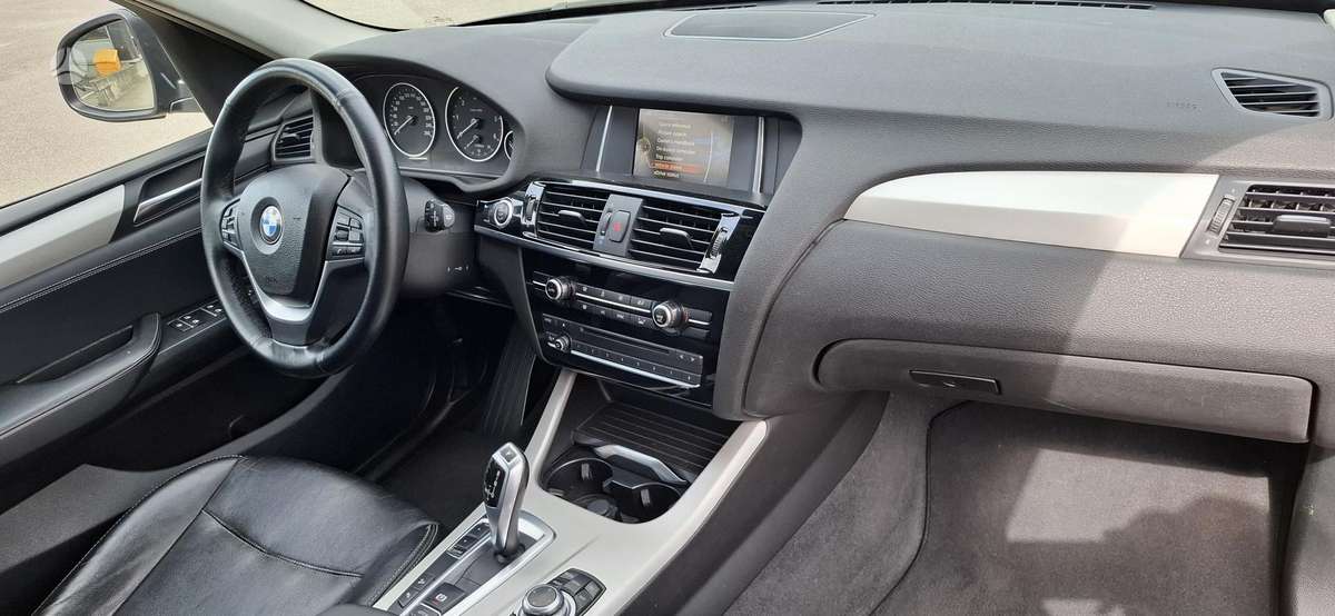 BMW X3 - 11