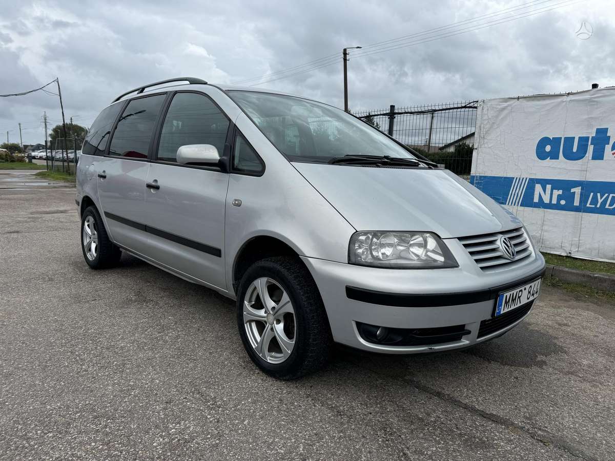 Volkswagen Sharan - 2
