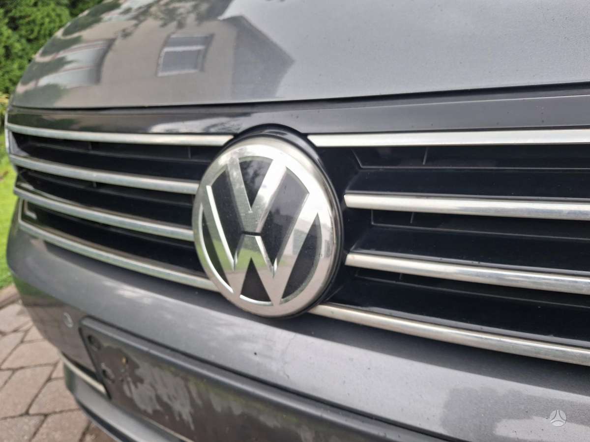 Volkswagen Passat - 7