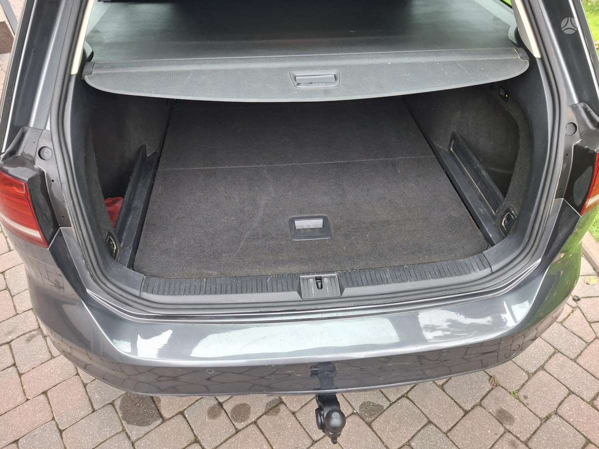 Volkswagen Passat - 9