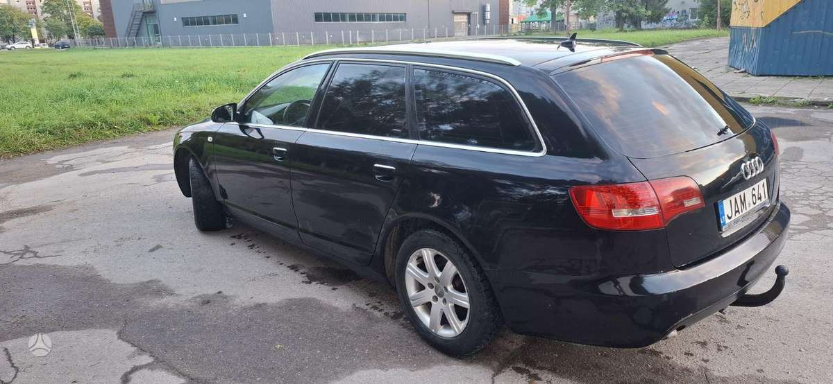 Audi A6 - 4