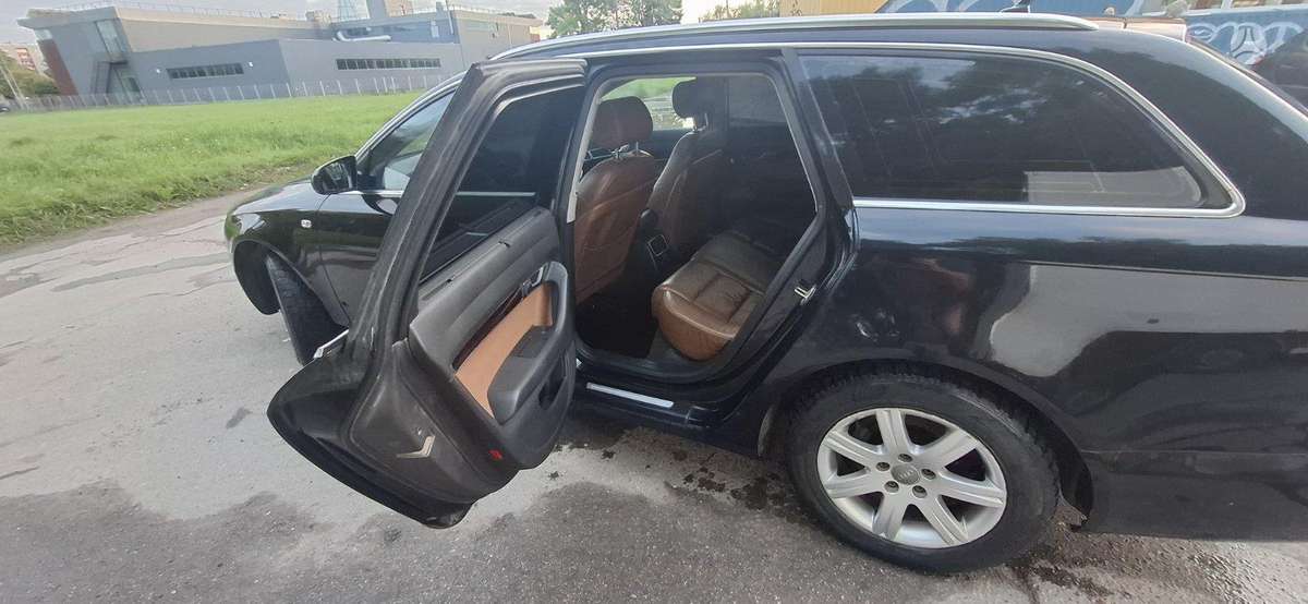 Audi A6 - 9