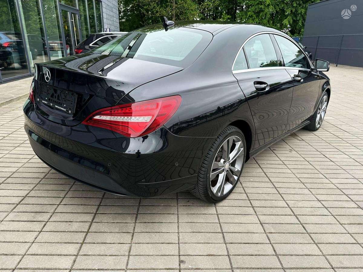 Mercedes-Benz CLA180 - 3