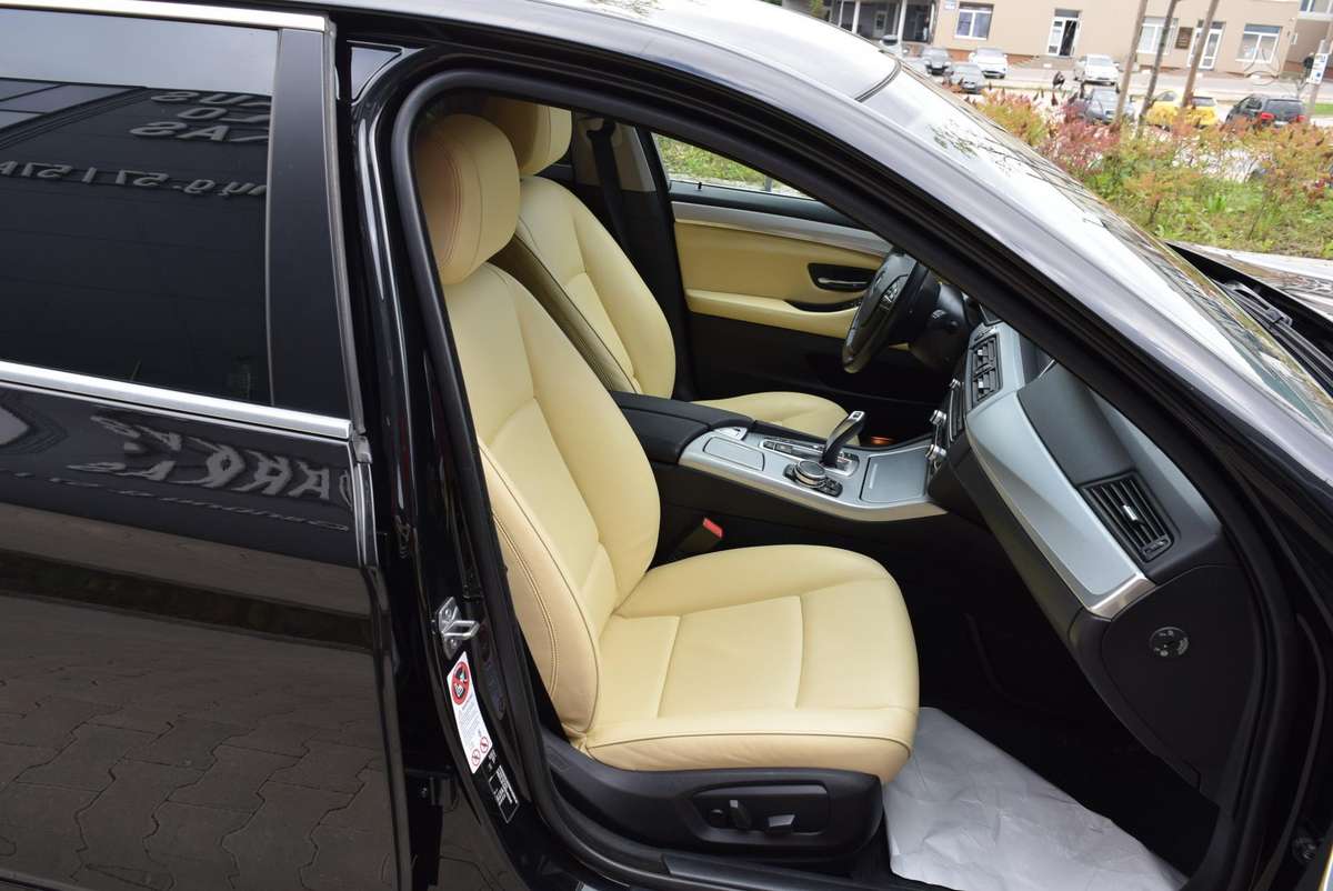 BMW 525, 2.0 l., wagon