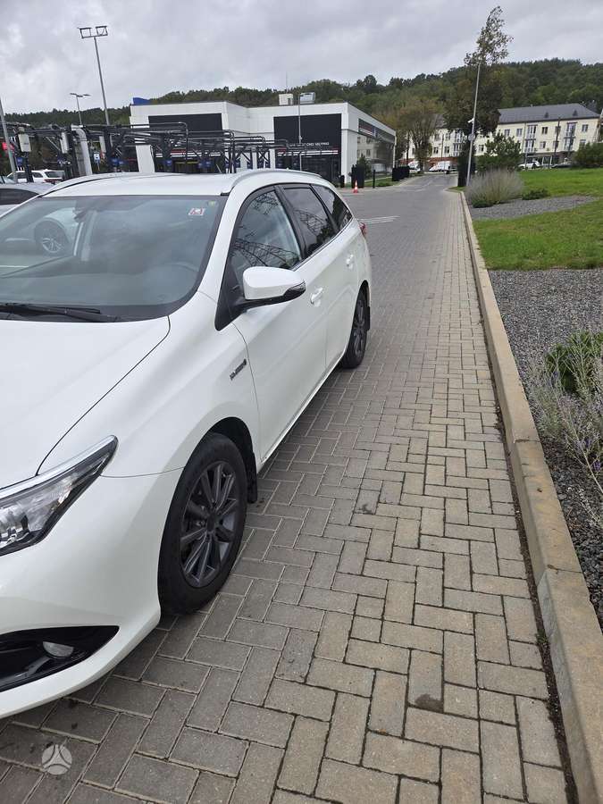 Toyota Auris - 7