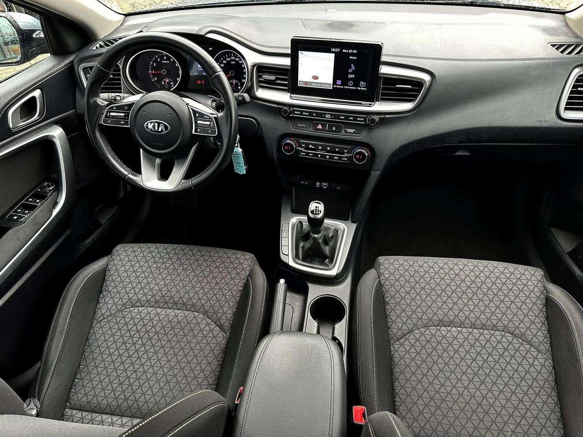 KIA Ceed - 6