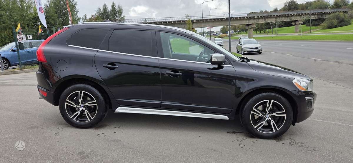 Volvo XC60 - 4