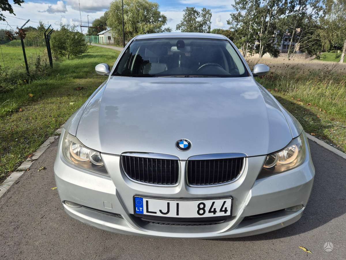 BMW 318 - 2