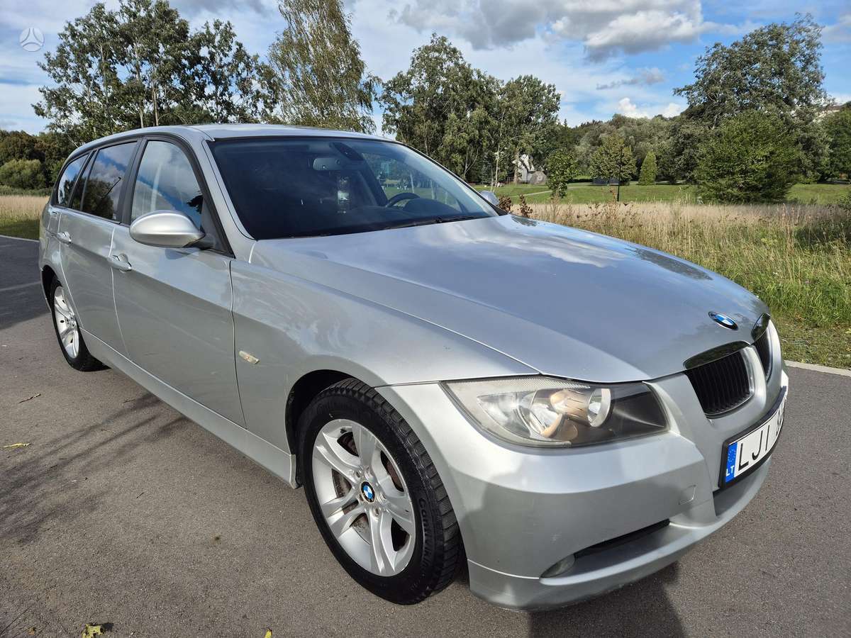 BMW 318, 2.0 l., wagon