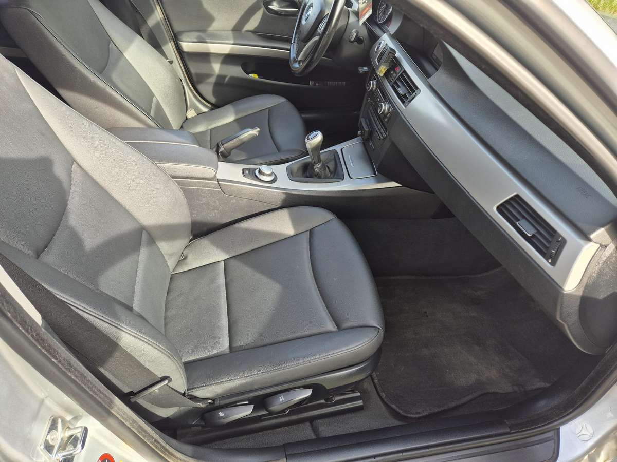 BMW 318 - 11